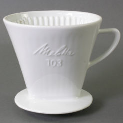 Vintage Melitta Kaffeefilter 103 Weißporzellan Höhe 17,5 cm.